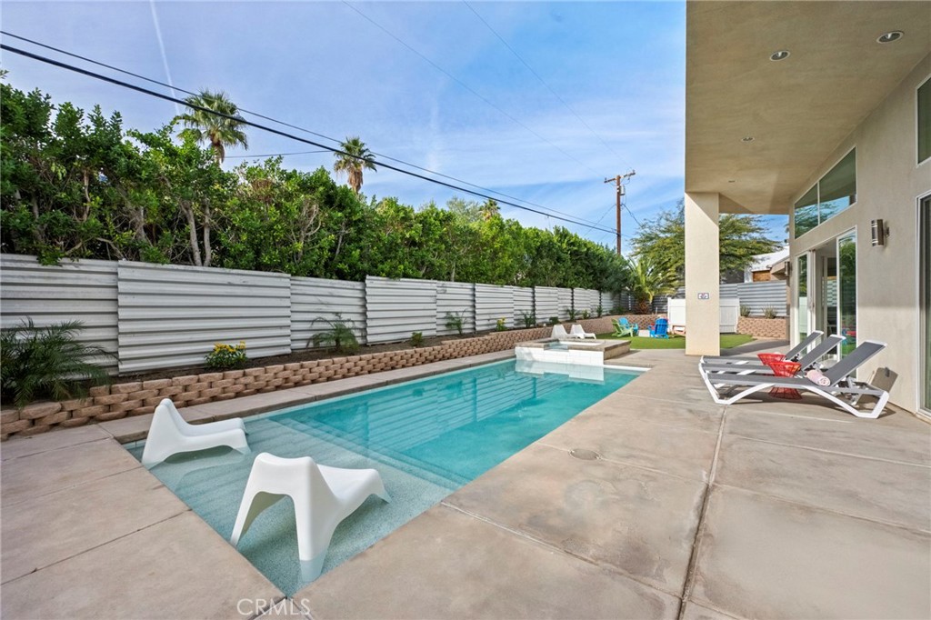 2461 N Junipero Avenue