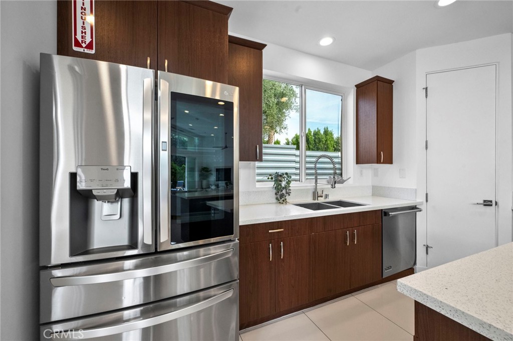 2461 N Junipero Avenue