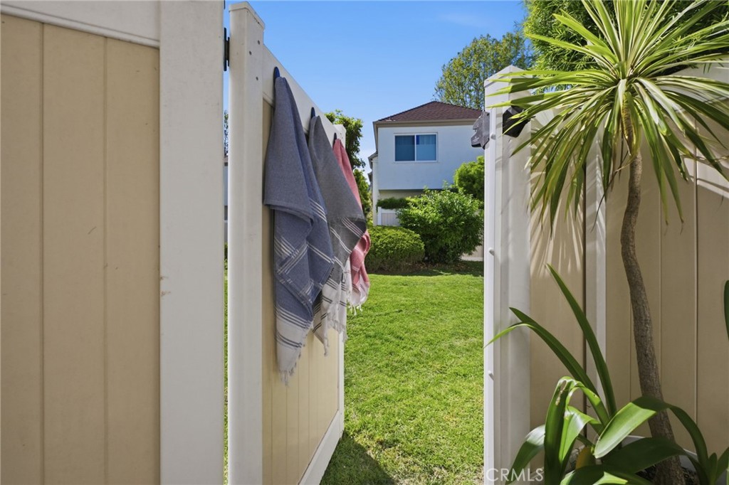 23654 Wellesley Court 19