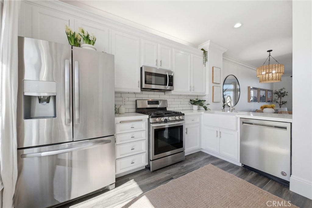 23654 Wellesley Court 19