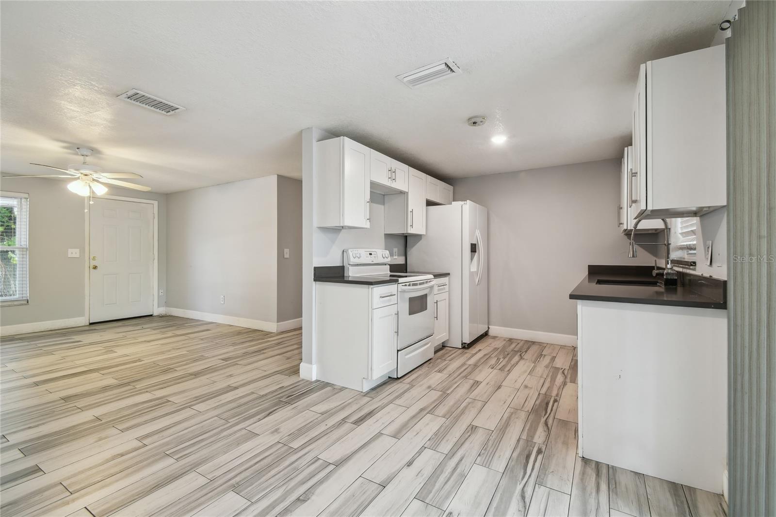 3679 SUGARCREEK DR
