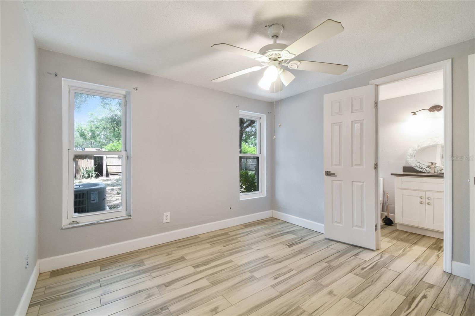 3679 SUGARCREEK DR