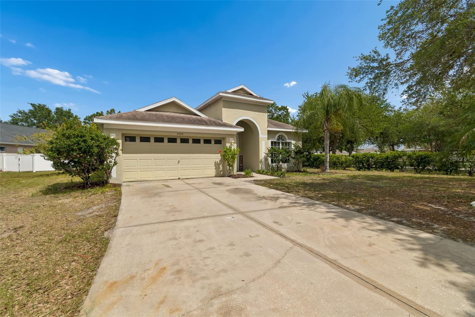 13514 MAJESTIC PINE WAY