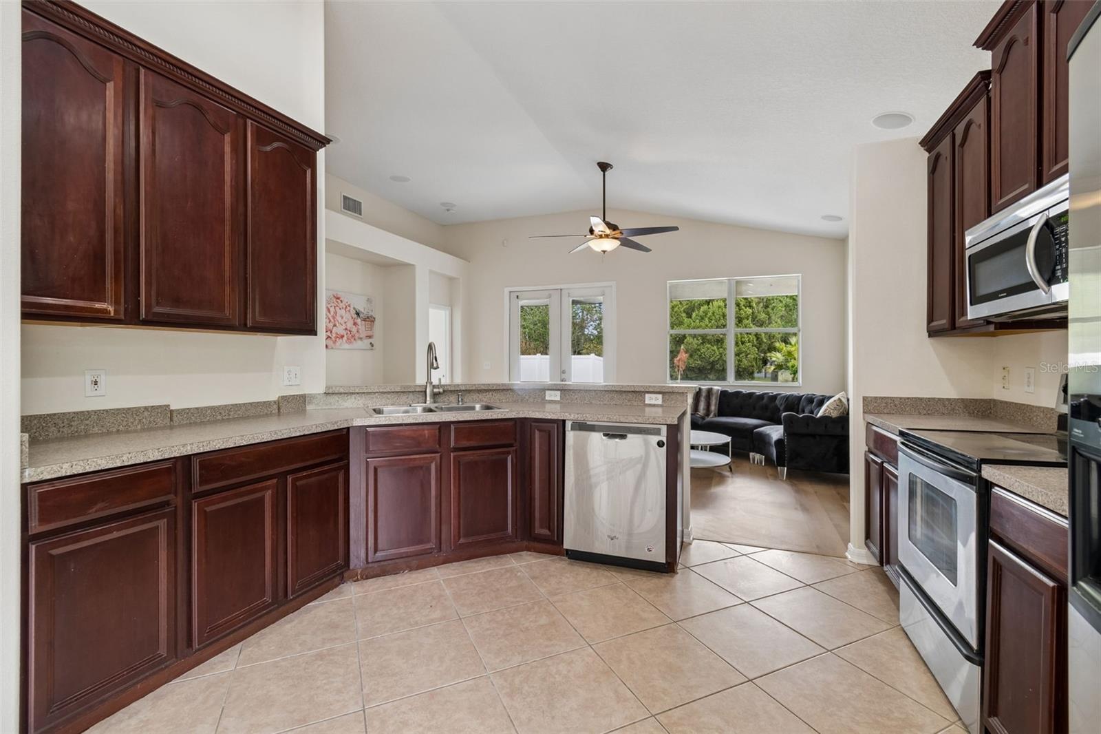 13514 MAJESTIC PINE WAY