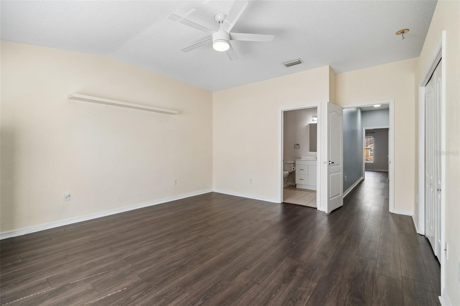 3566 HIGH HAMPTON CIR