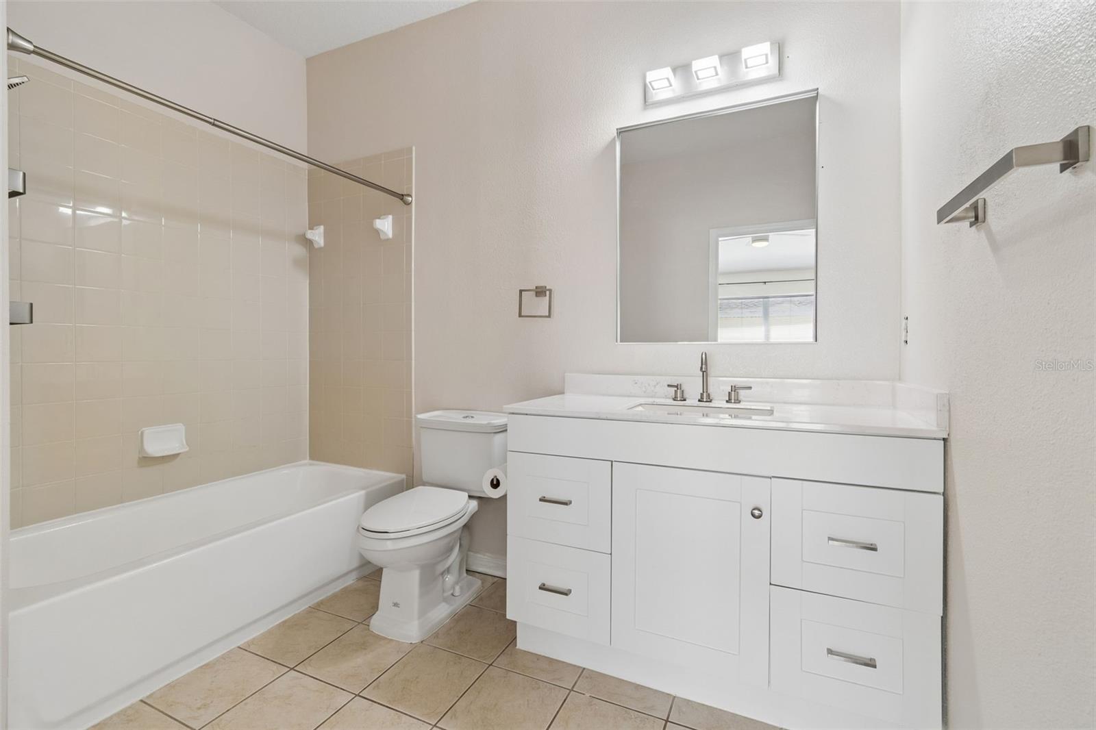 3566 HIGH HAMPTON CIR