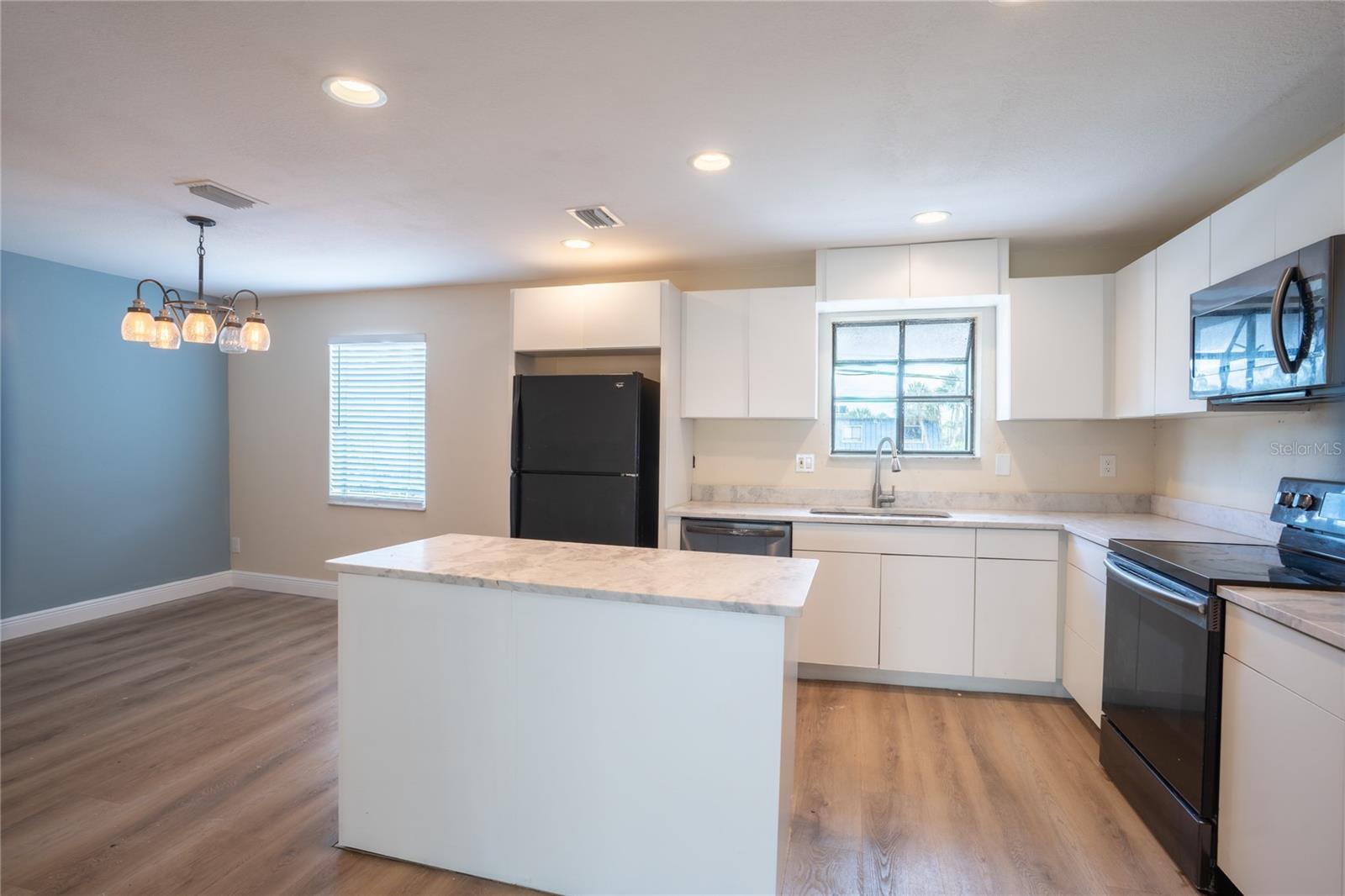 5409 SWEETWATER TERRACE CIR