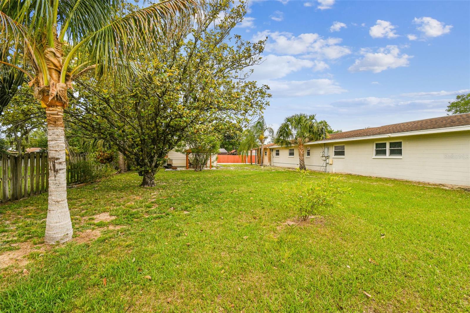 1302 BRANDONWOOD DR