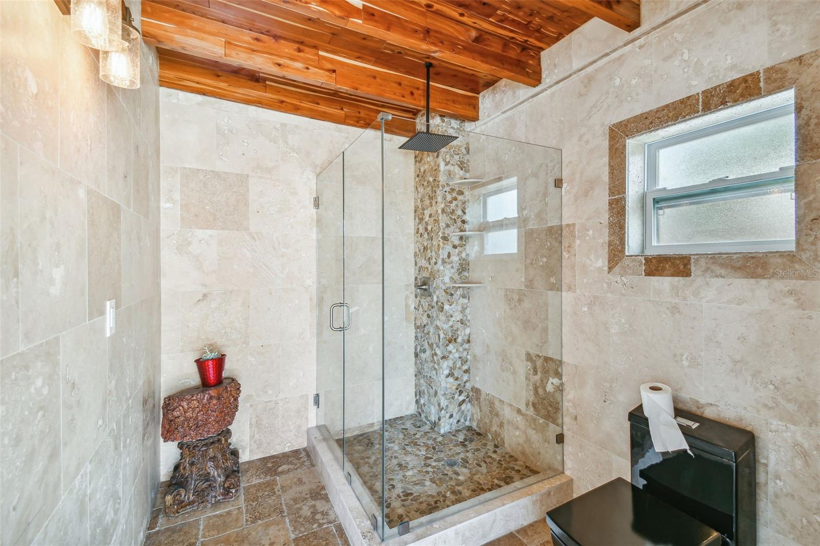 1302 BRANDONWOOD DR