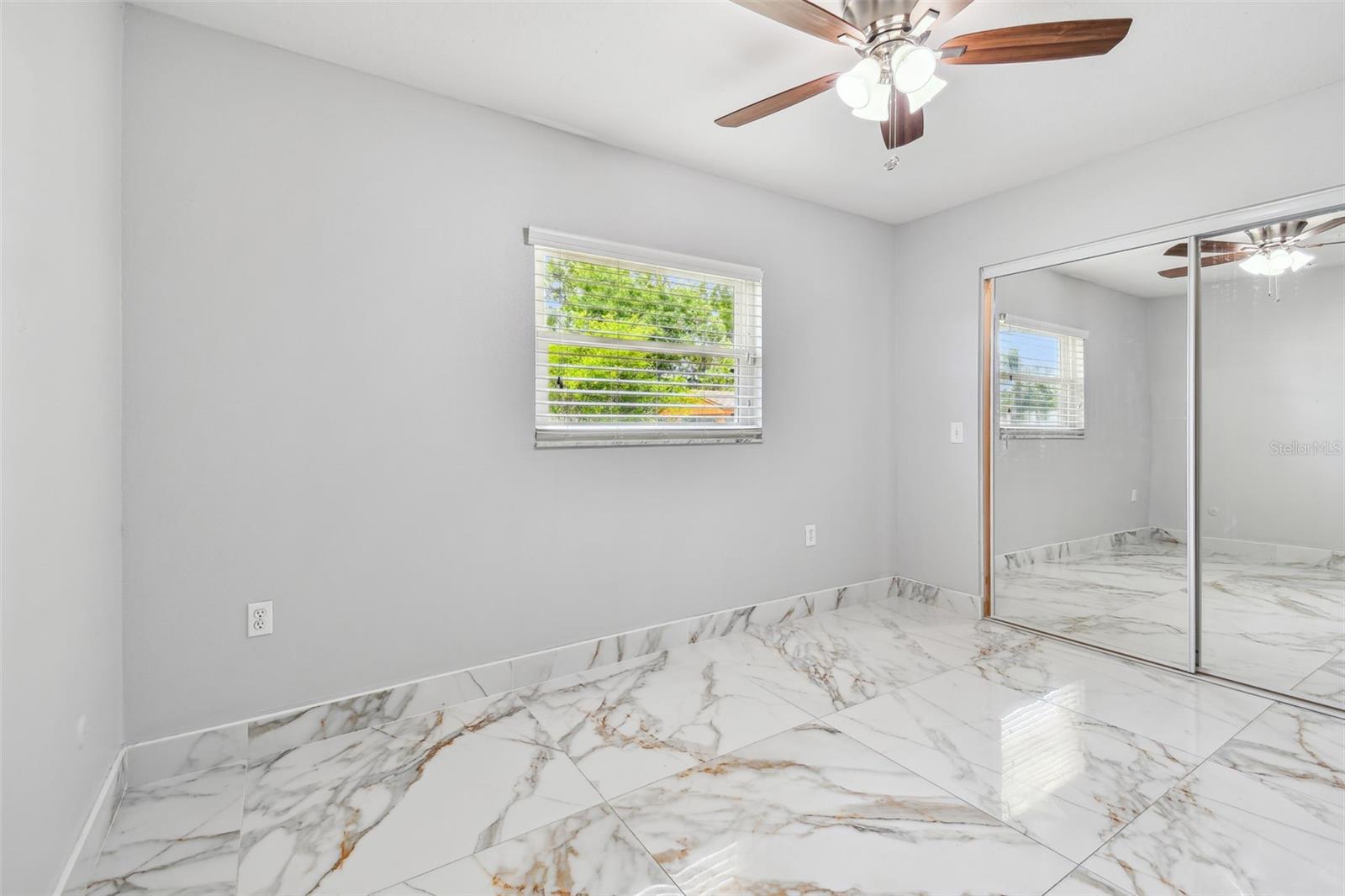 1302 BRANDONWOOD DR