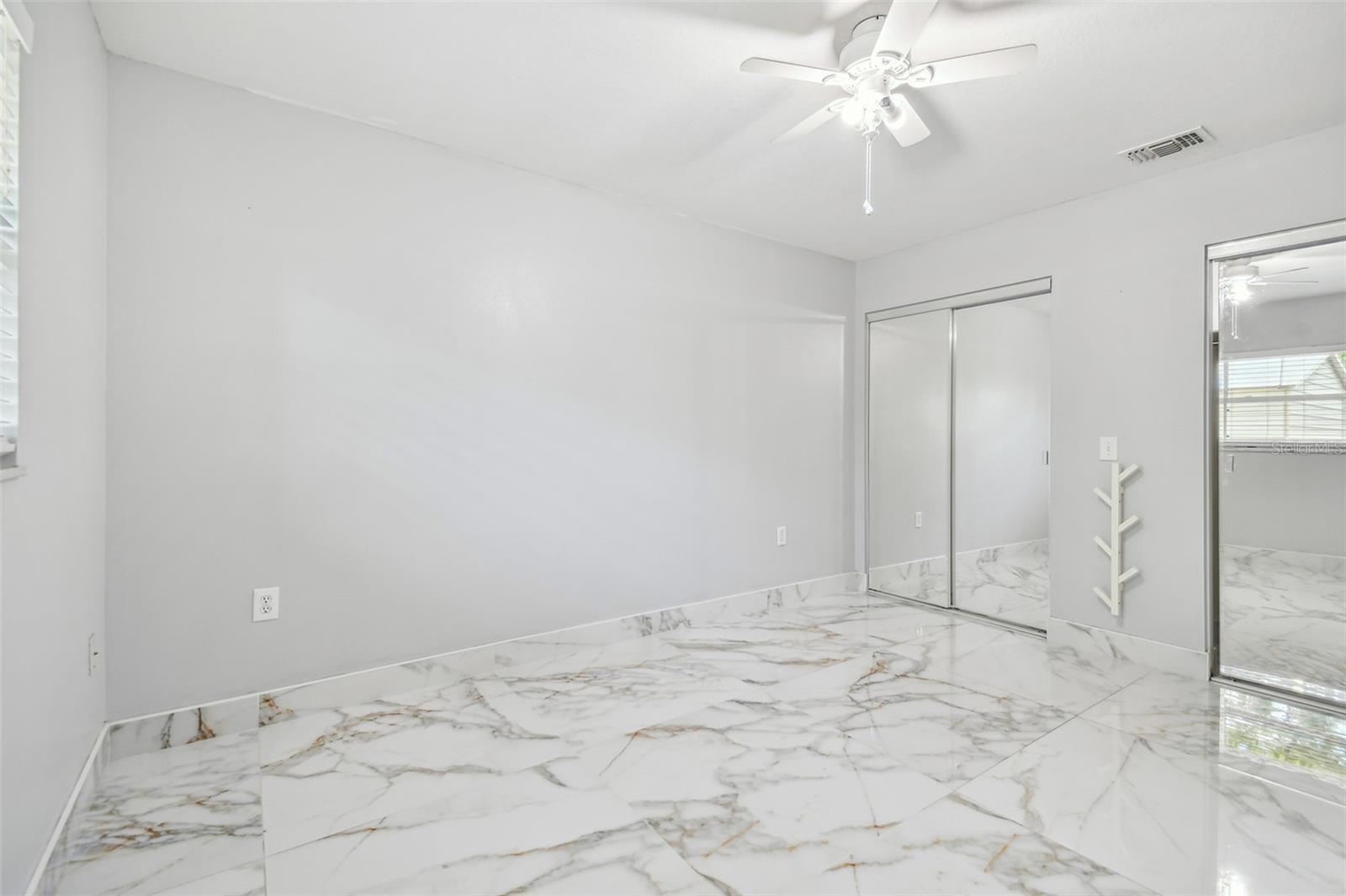 1302 BRANDONWOOD DR