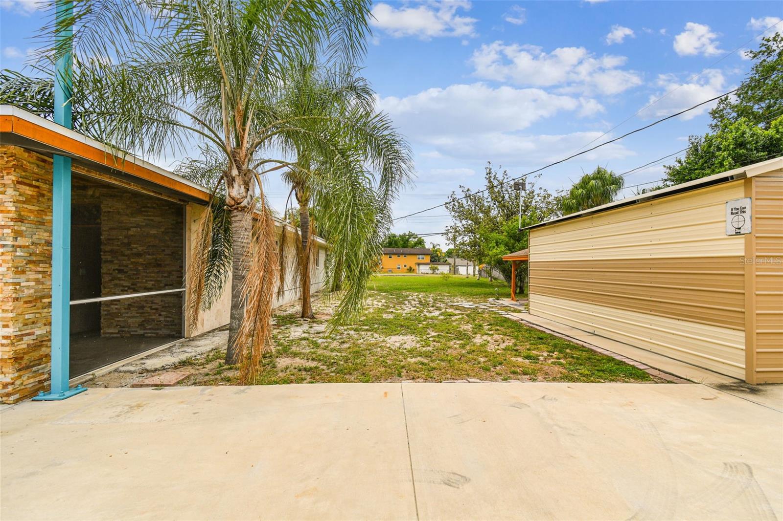 1302 BRANDONWOOD DR