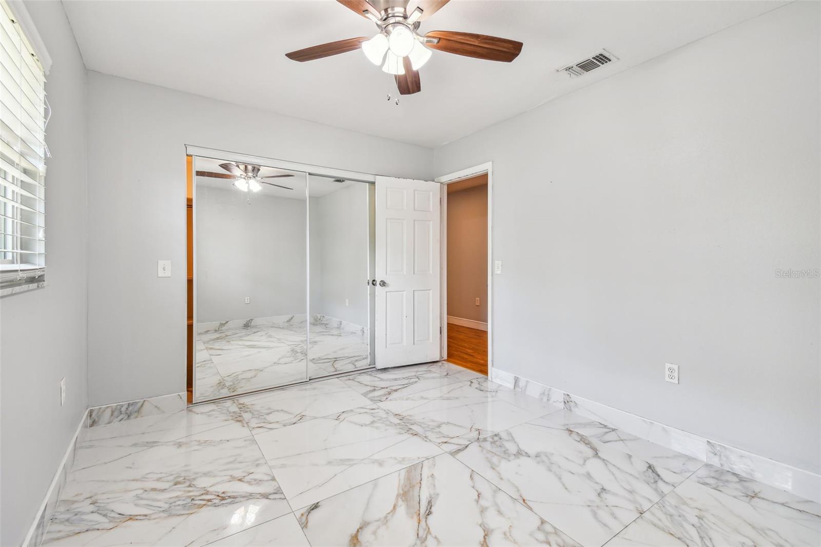 1302 BRANDONWOOD DR