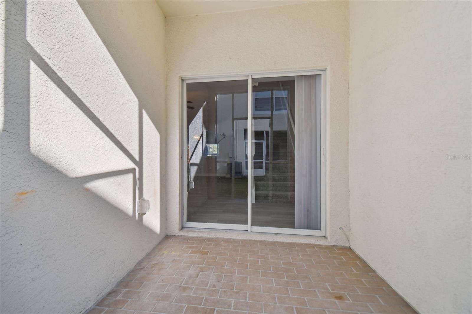3430 HIGH HAMPTON CIR