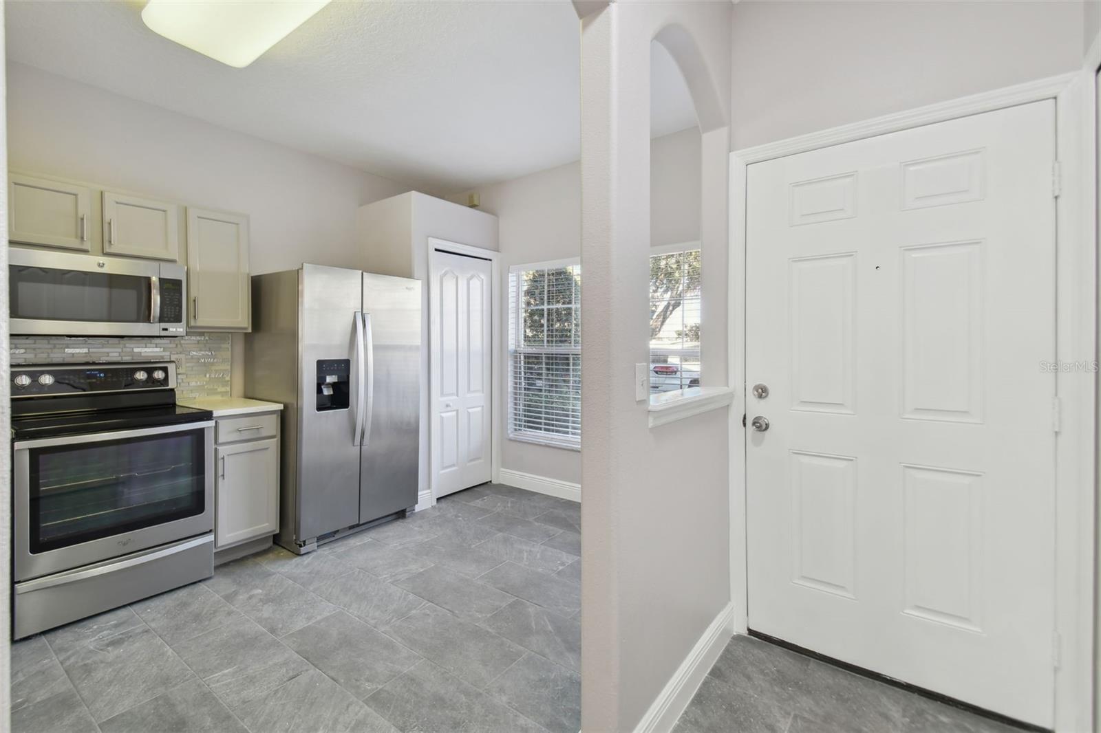 3430 HIGH HAMPTON CIR