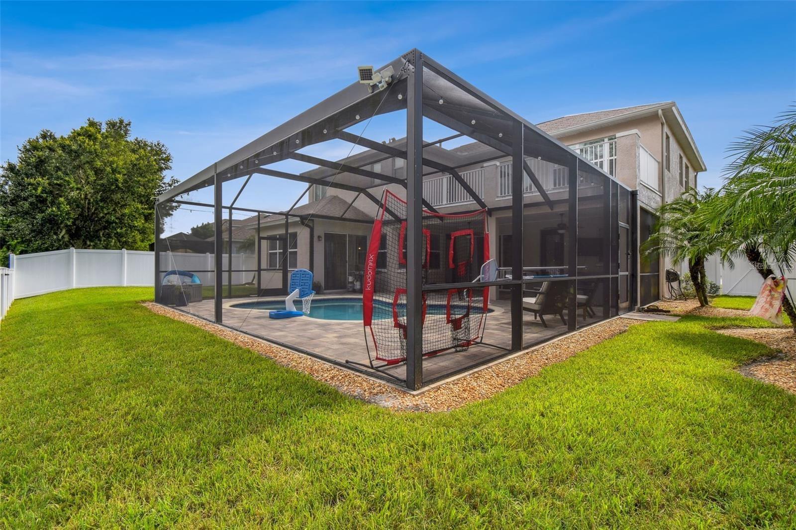8542 EAGLE BROOK DR