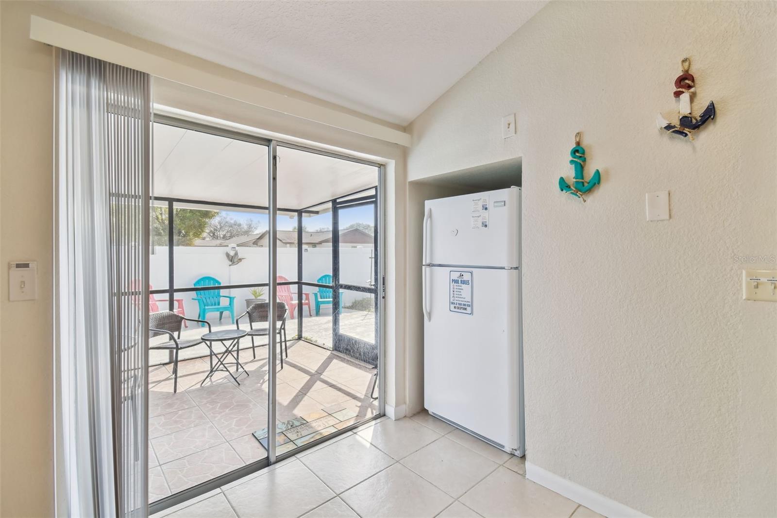 7607 WOODLAND OAKS CT