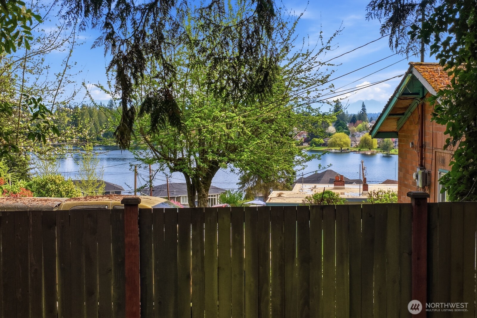 16201 Meadow Road Unit: H4