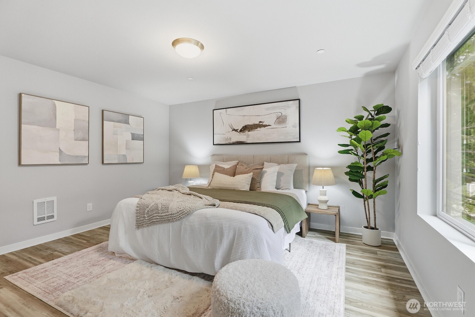 16201 Meadow Road Unit: H4