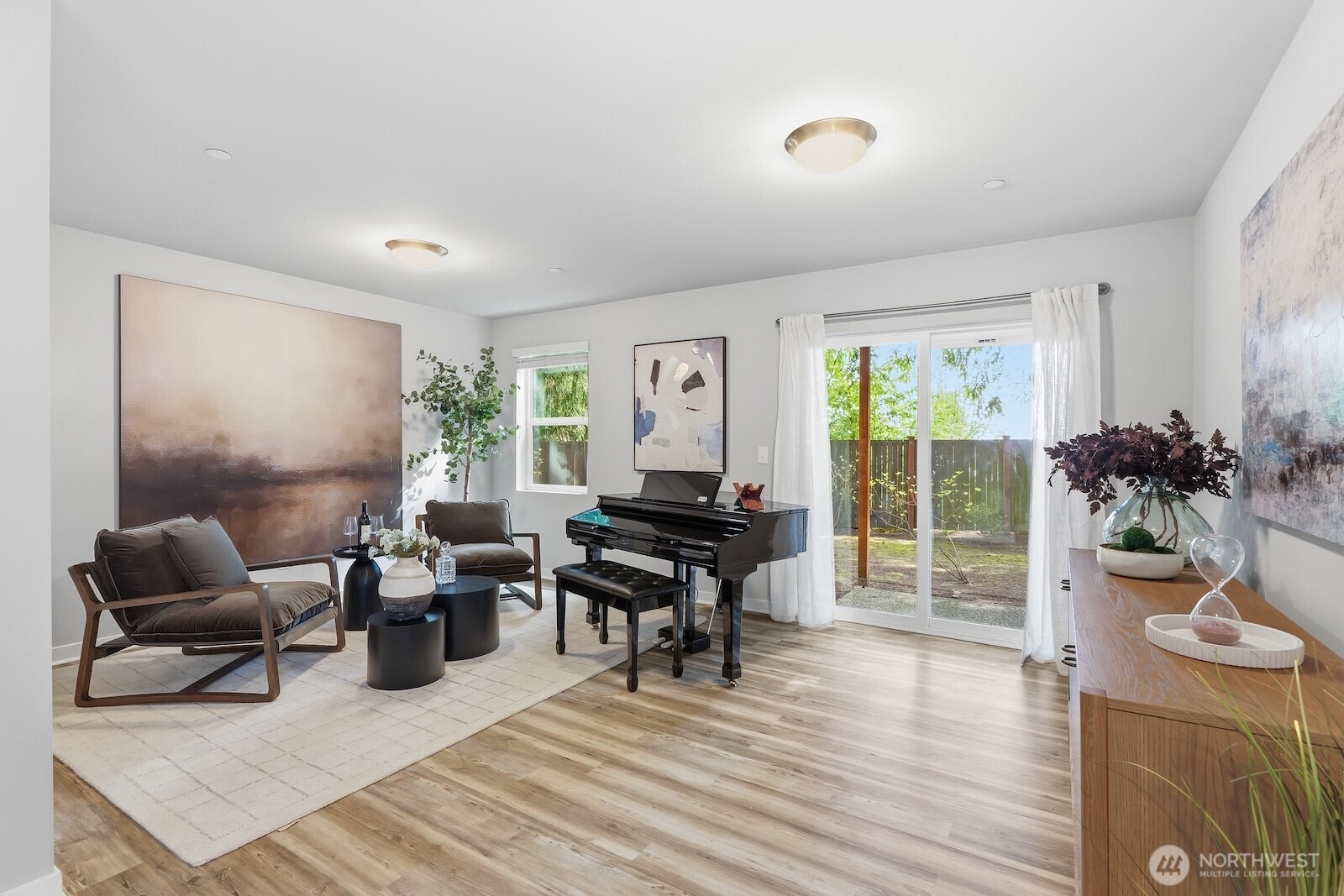 16201 Meadow Road Unit: H4