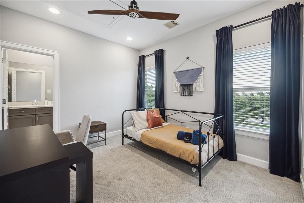 1412 Cleburne Street