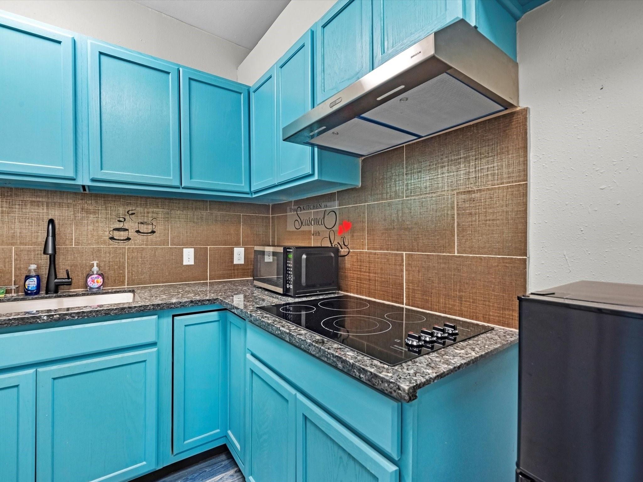 3610 Chenevert Street