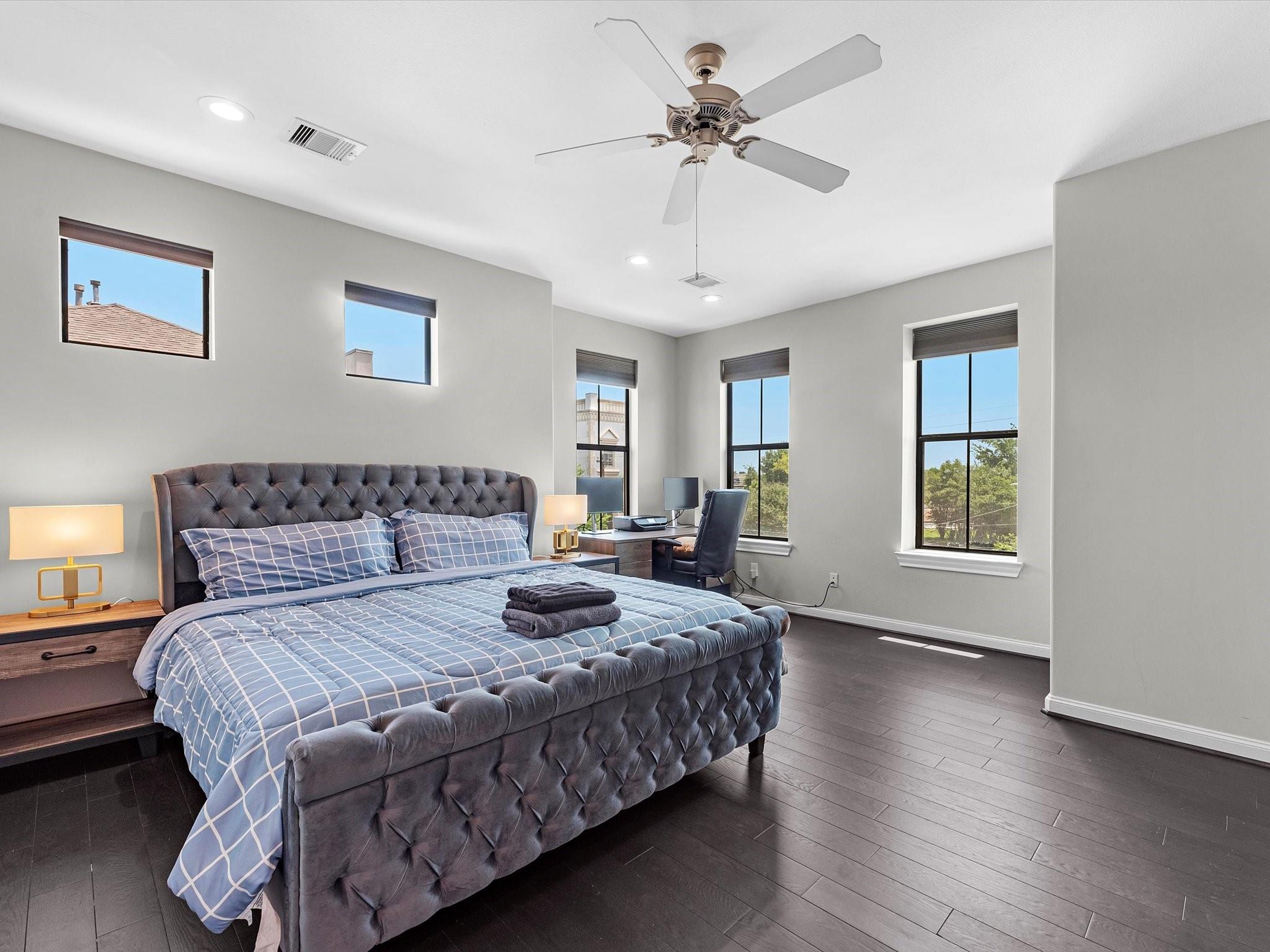 3610 Chenevert Street