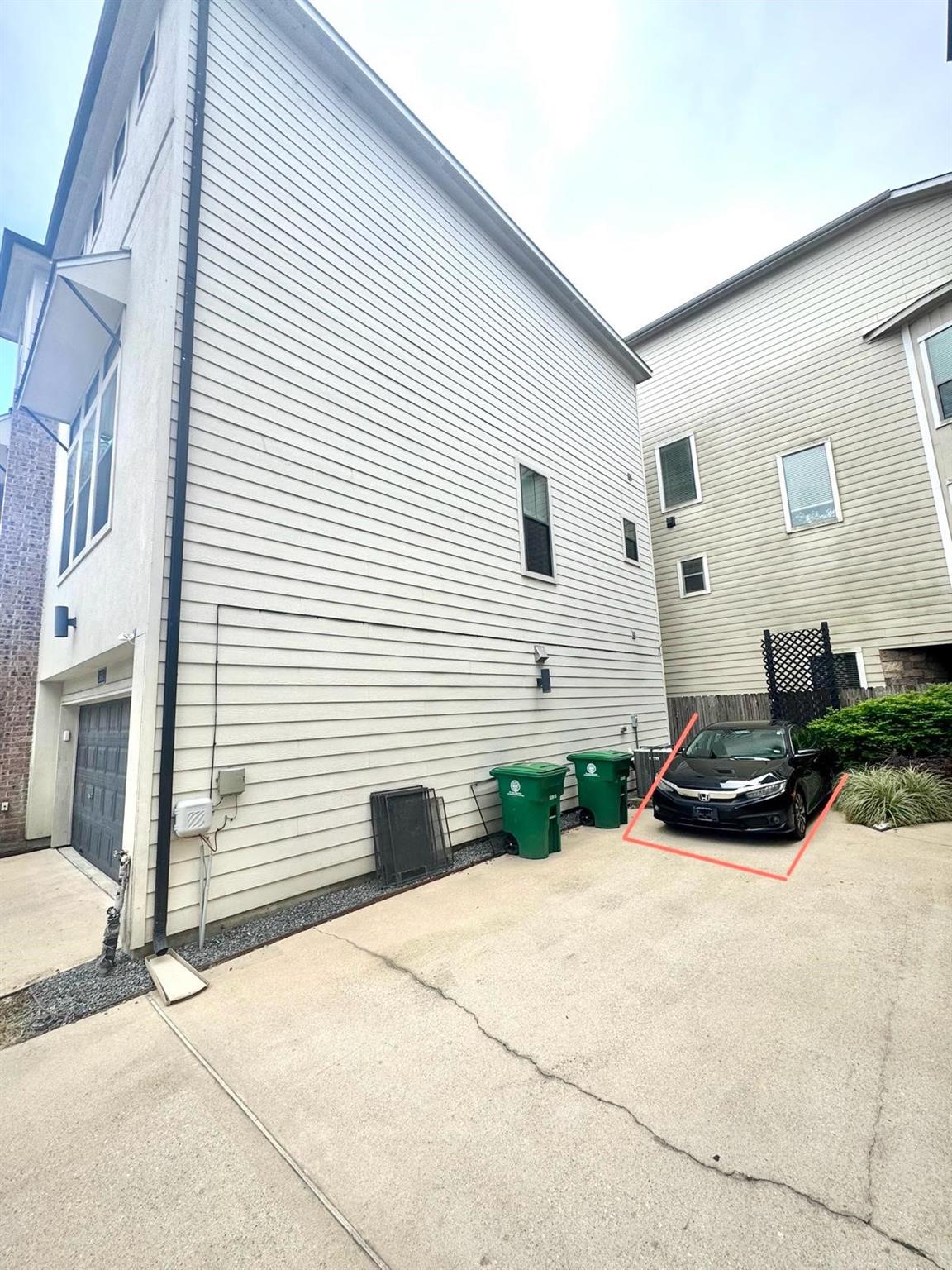 3610 Chenevert Street