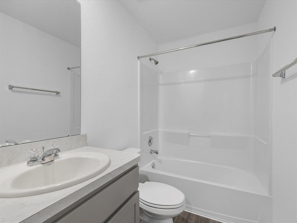 1202 Silver Fir Court