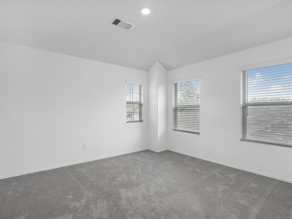 1202 Silver Fir Court