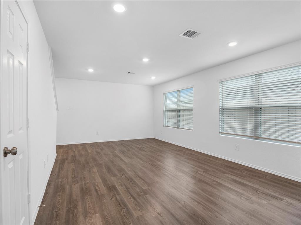 1202 Silver Fir Court