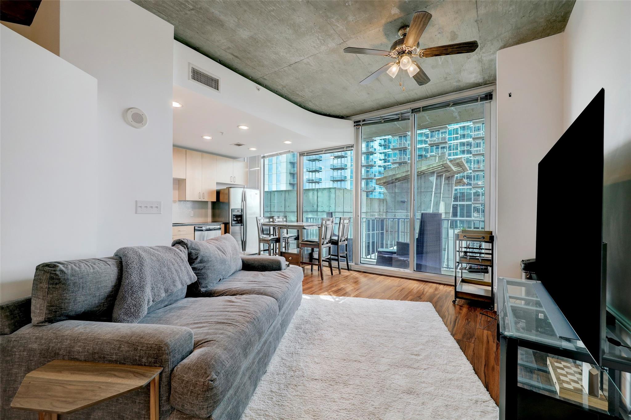 5925 Almeda Road # 10816