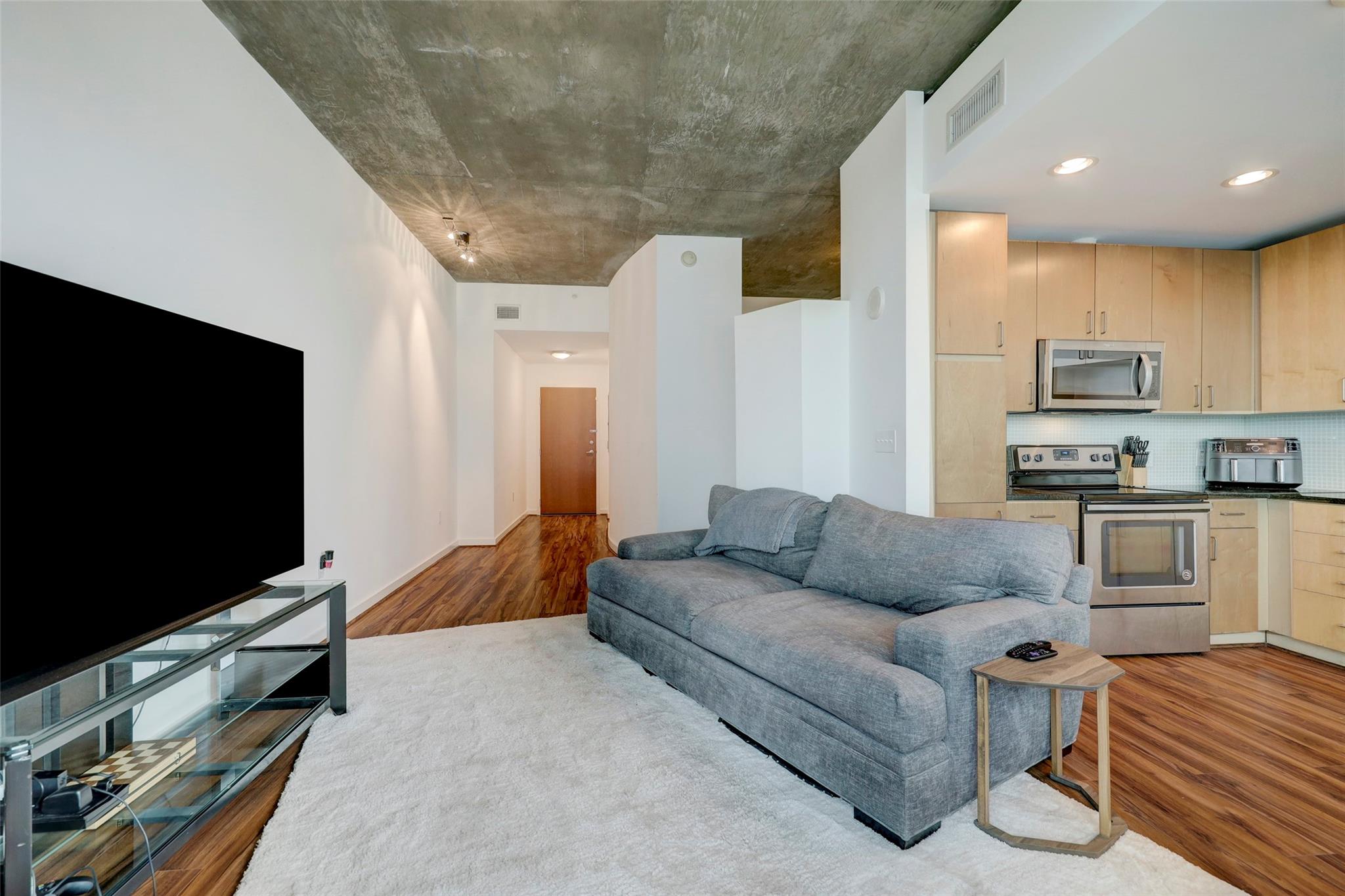 5925 Almeda Road # 10816