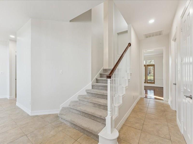 11404 Island Manor Street