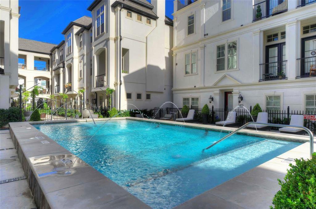 2614 Capitol Street