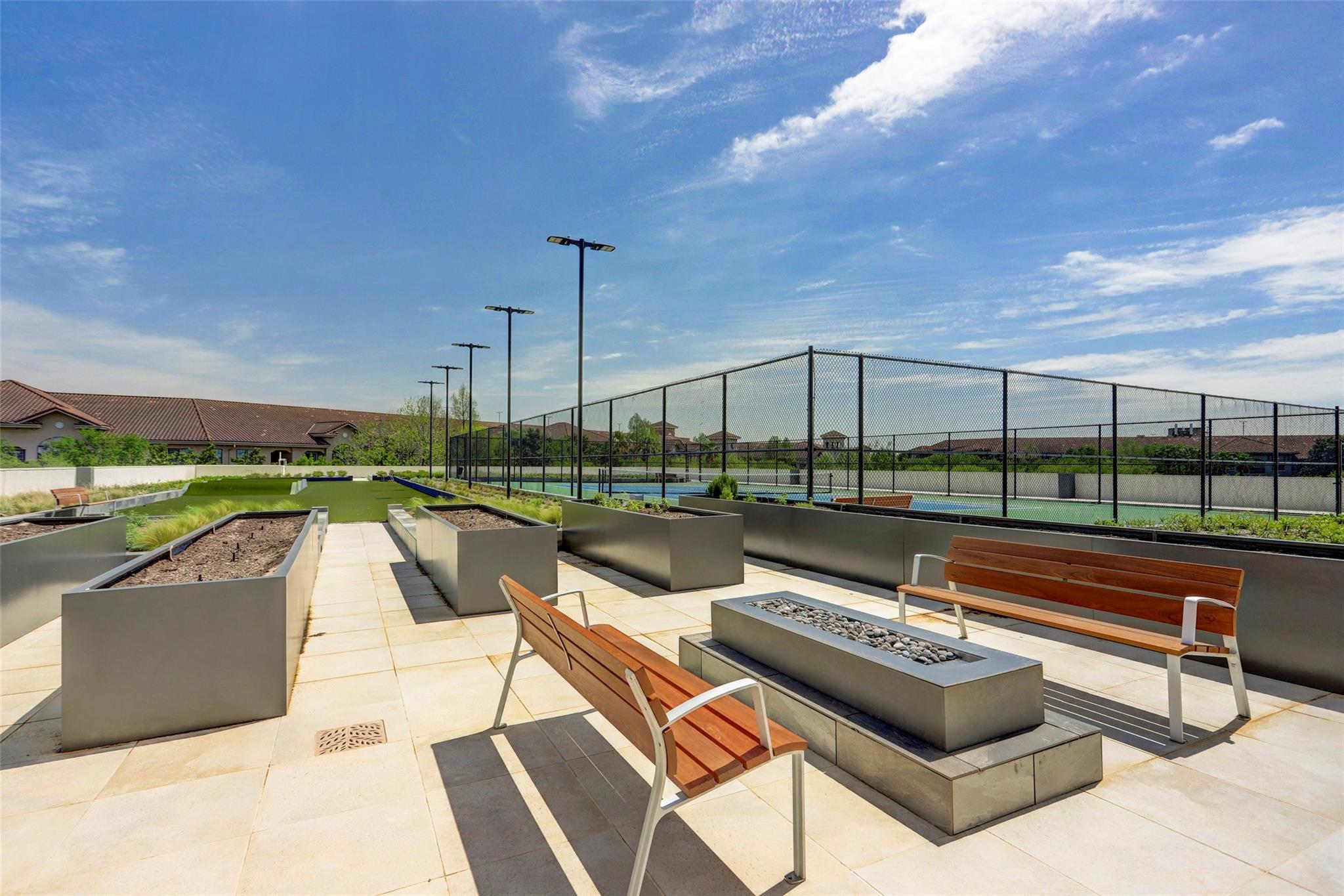 1701 Hermann Drive # 17A