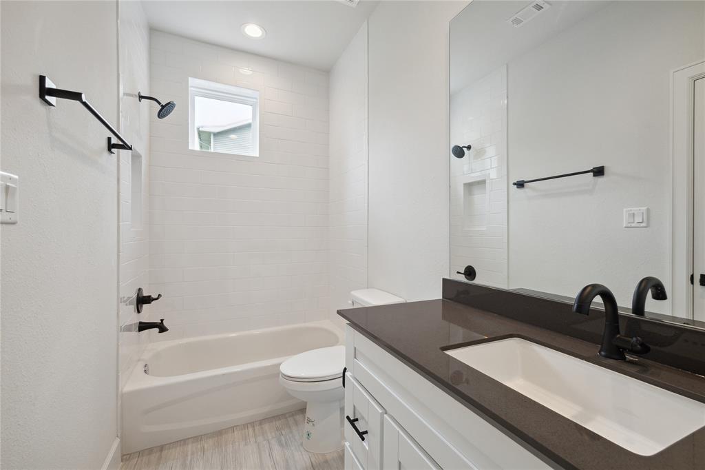 1402 Cleburne Street