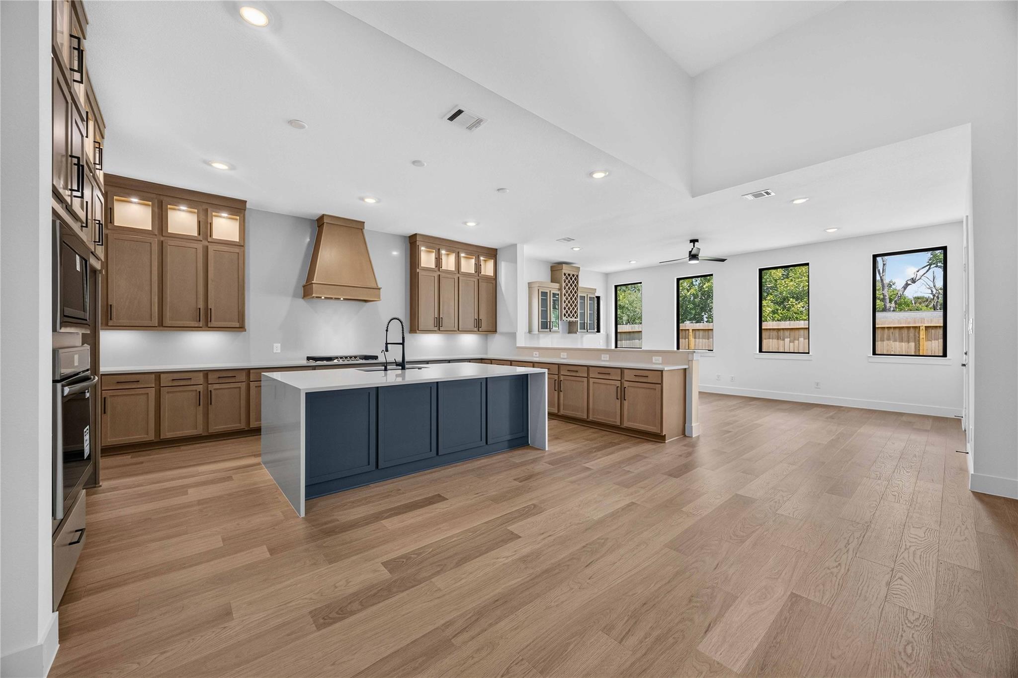 2505 Barton Creek Trail Dr