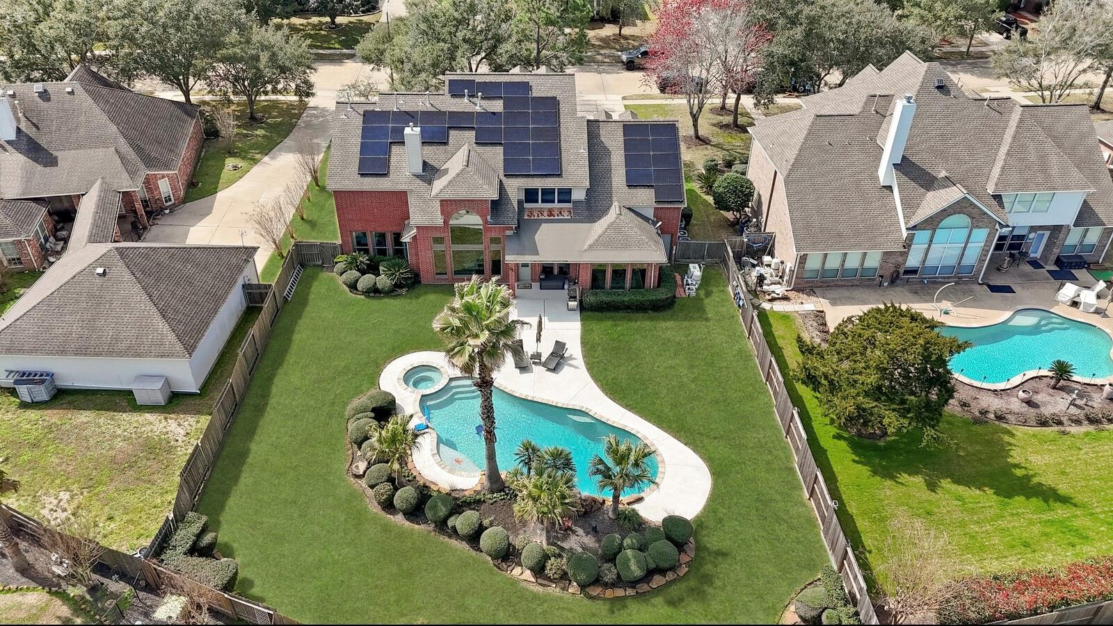 2903 Harvest Hill Drive