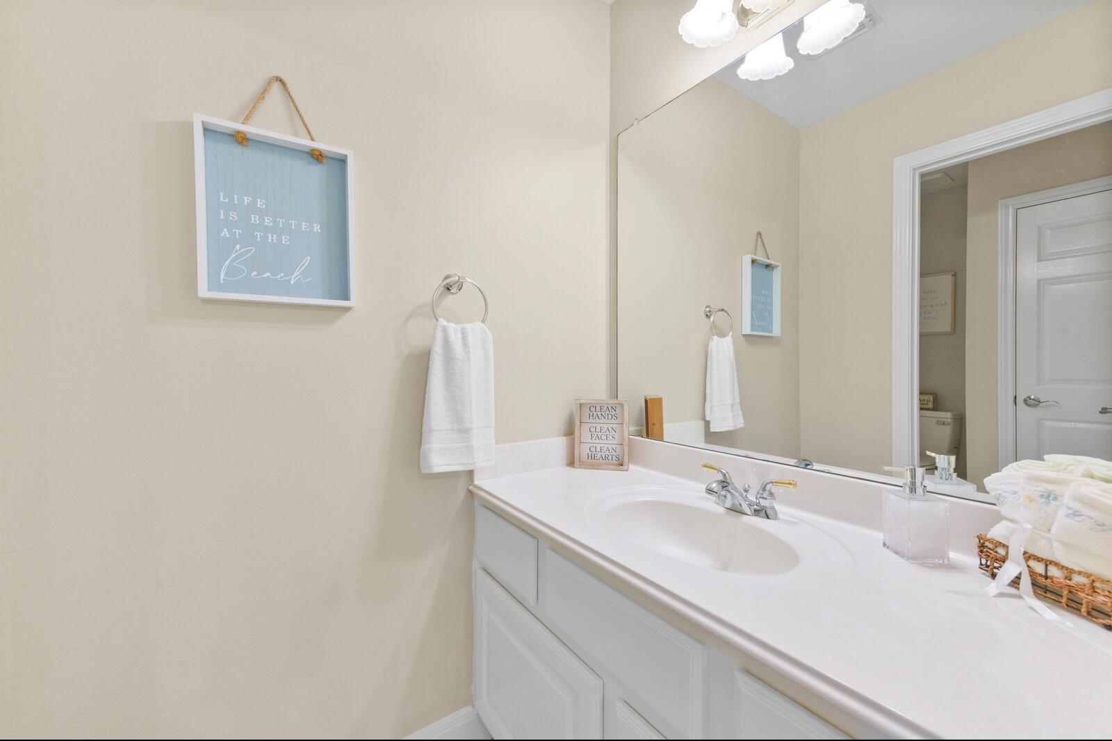 2903 Harvest Hill Drive