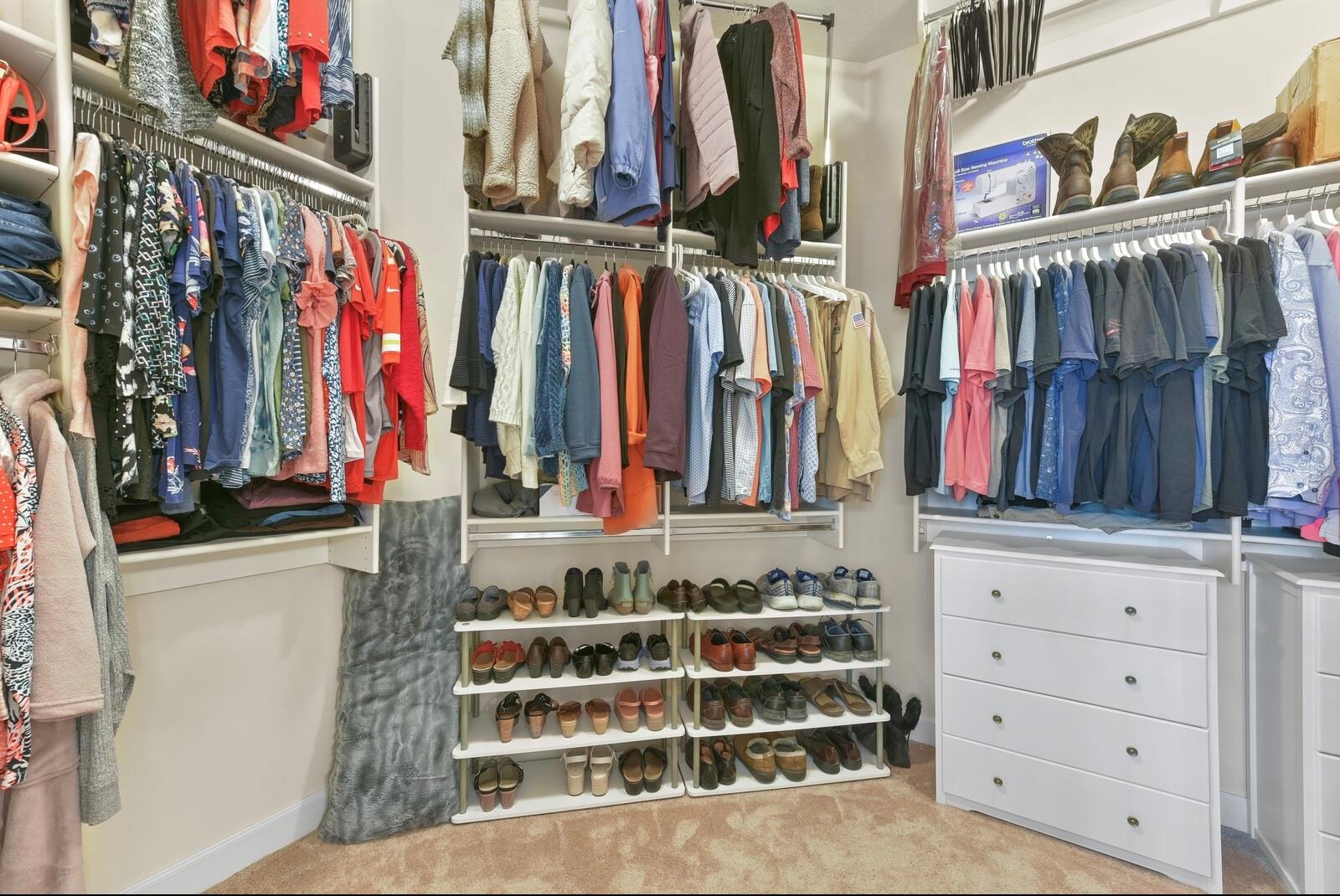 2903 Harvest Hill Drive