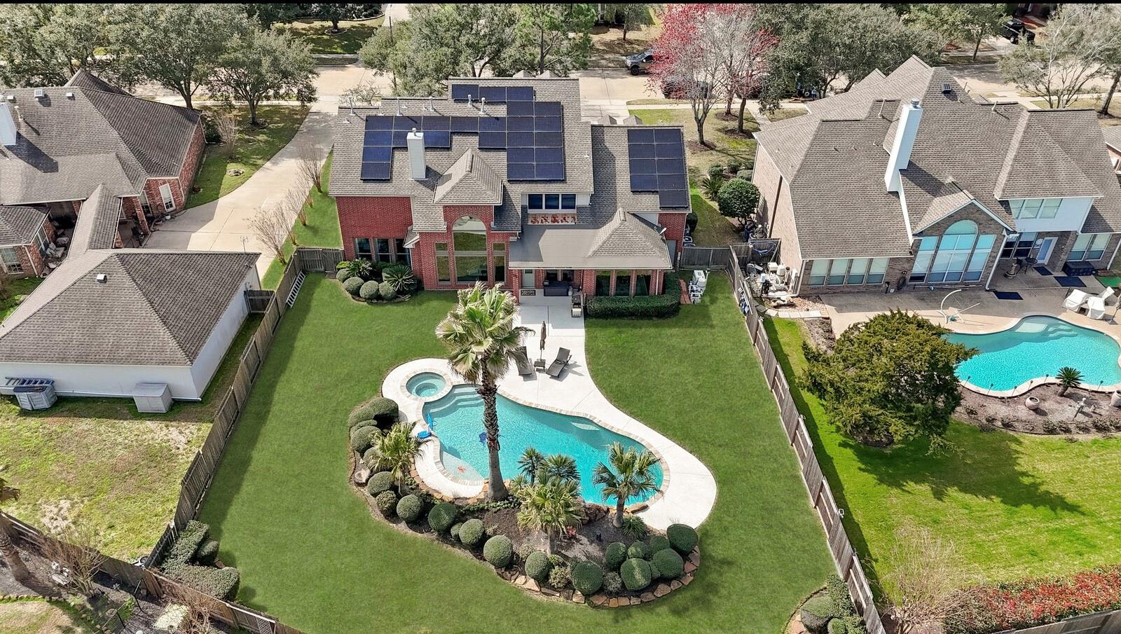 2903 Harvest Hill Drive