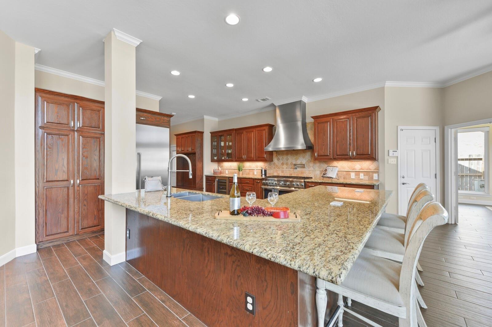 2903 Harvest Hill Drive