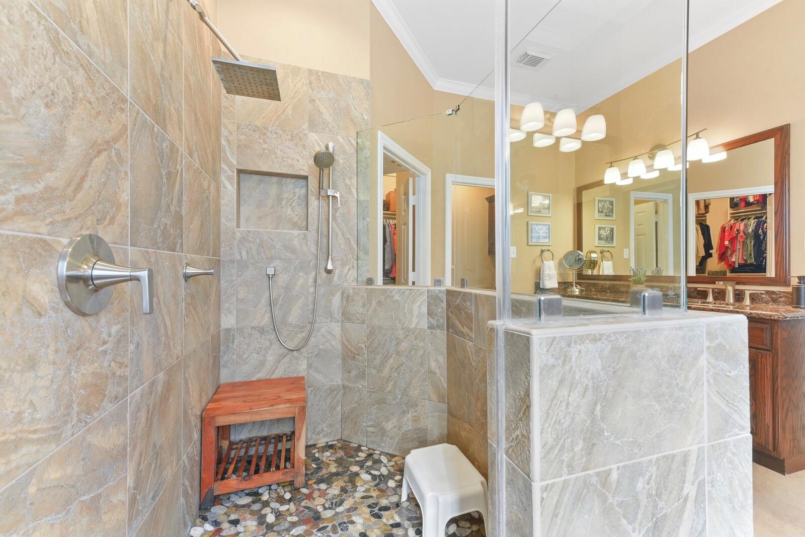 2903 Harvest Hill Drive