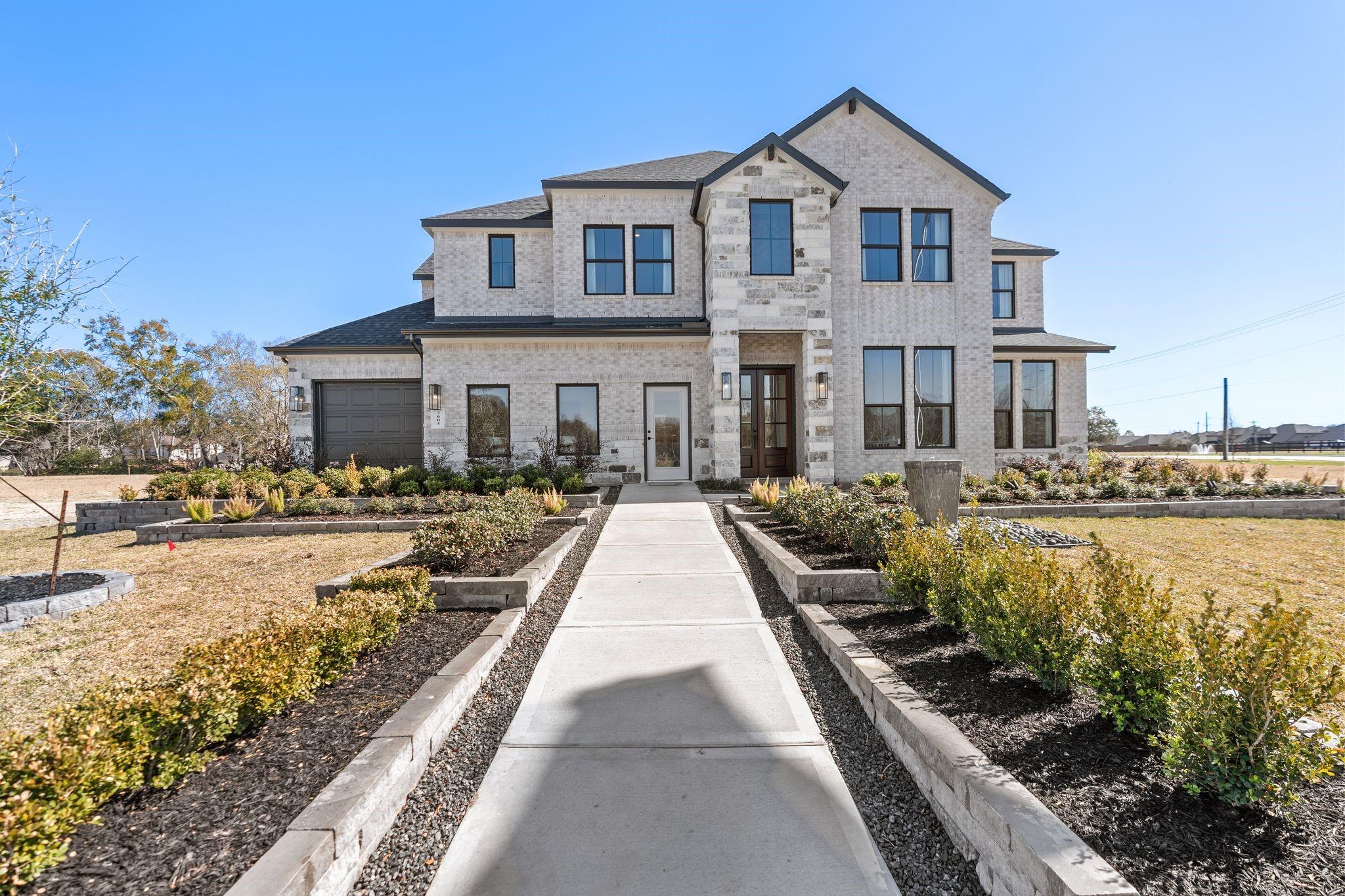 2304 Friendswood Trail