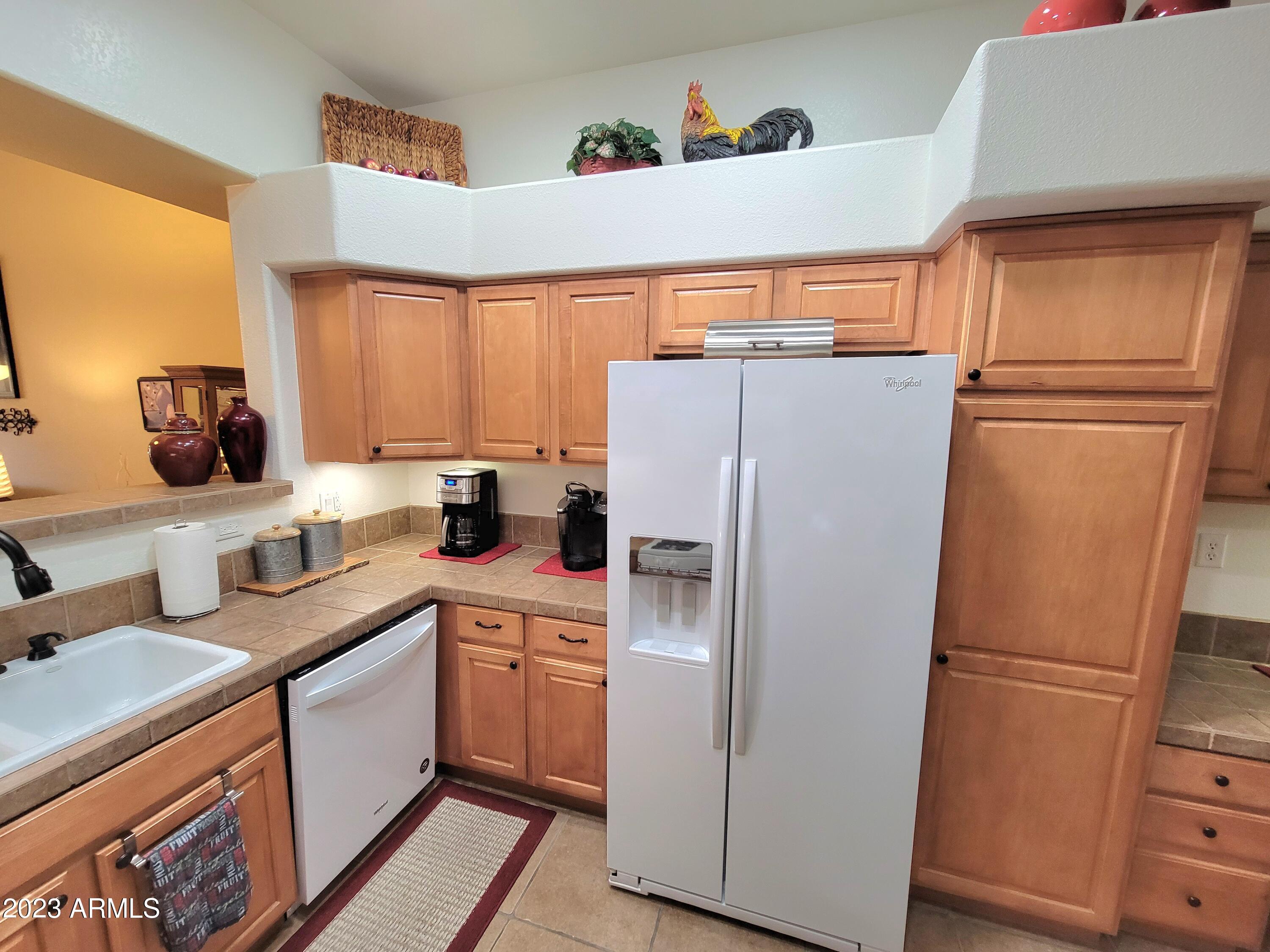 18650 N 91ST Avenue, 2201