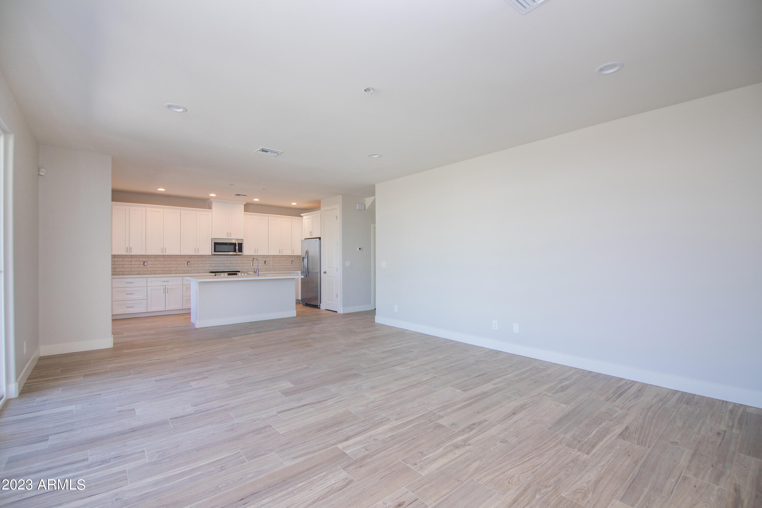 5058 W CORTEZ Street