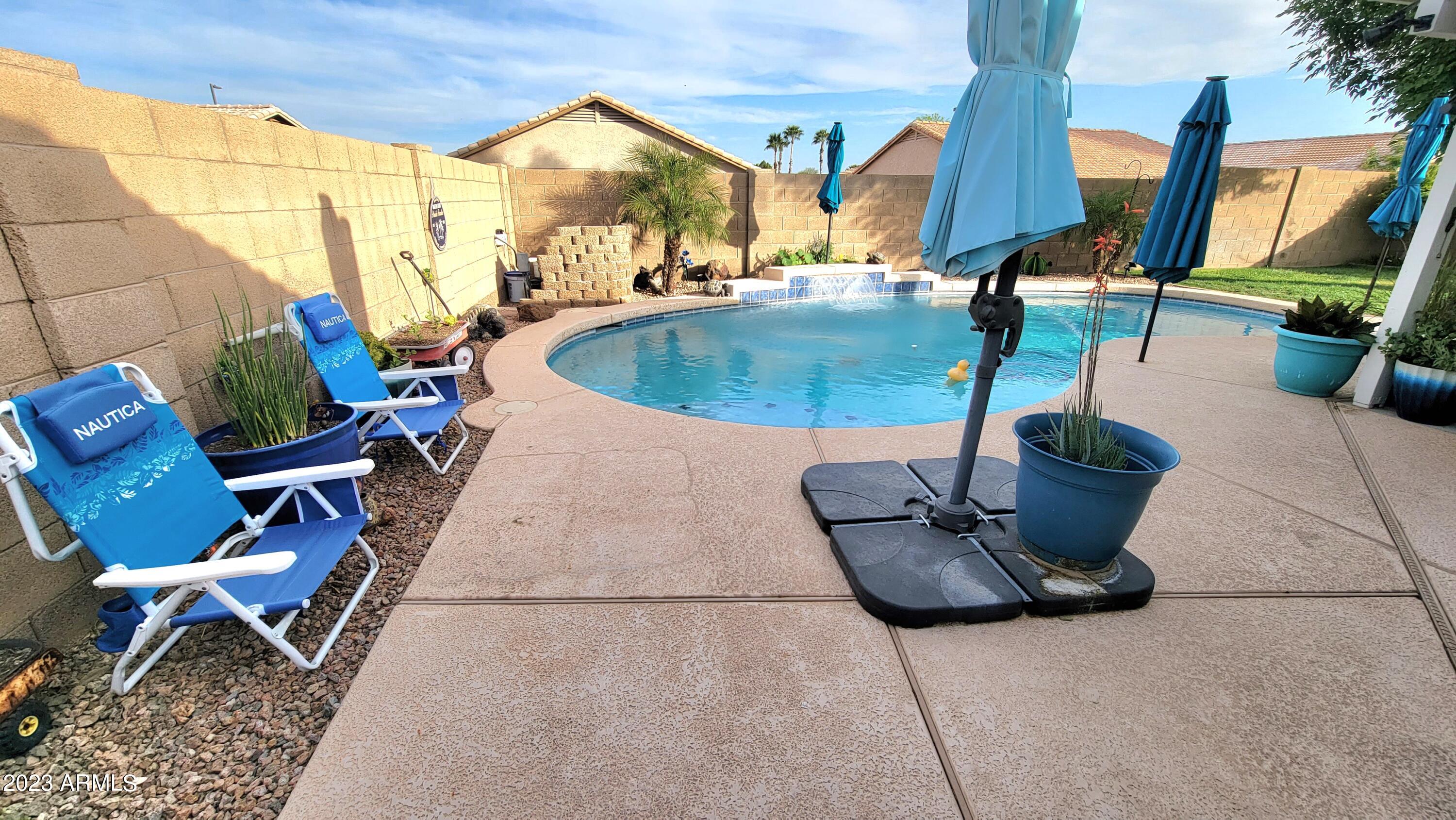 15213 W ELKO Drive
