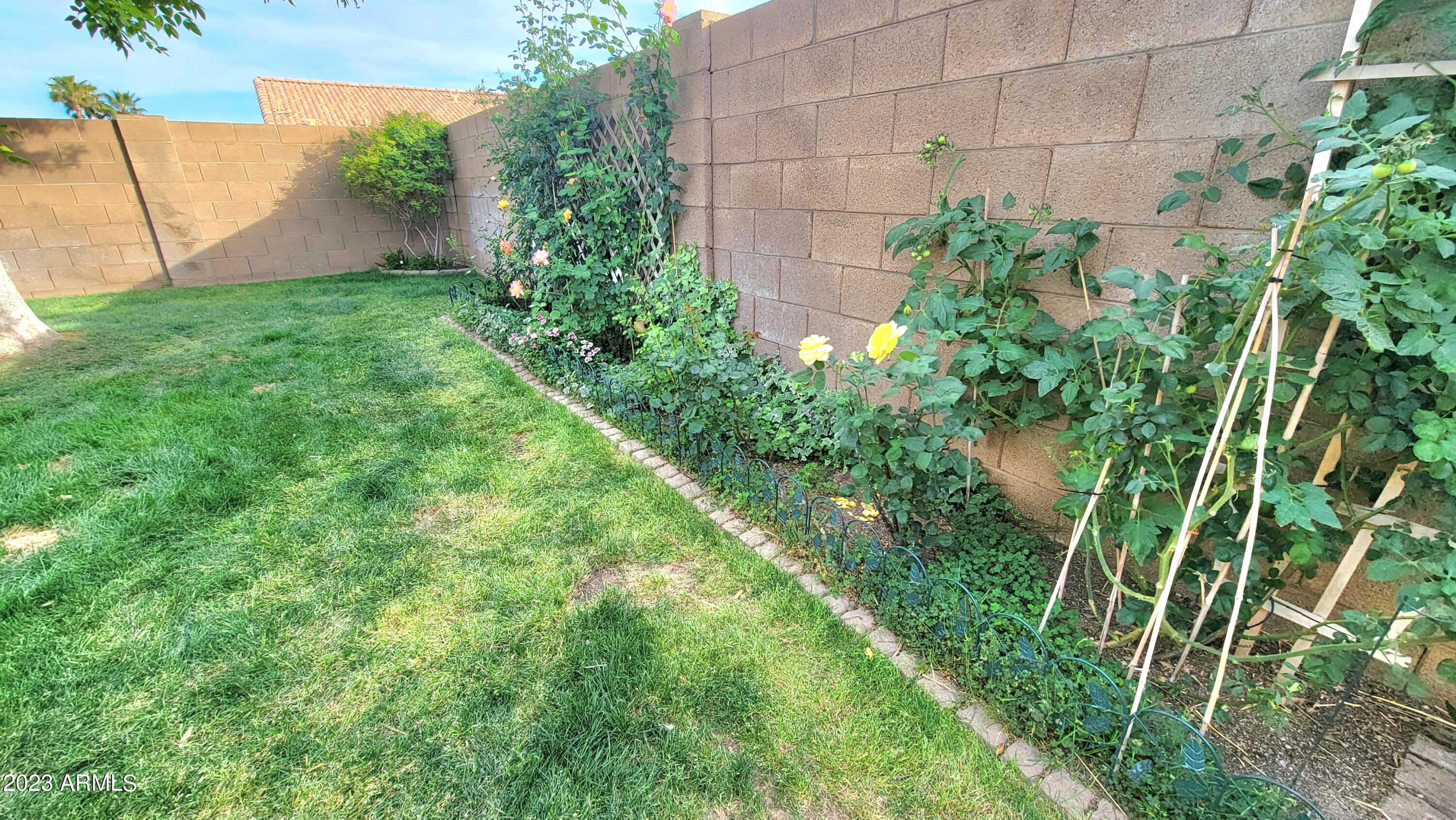 15213 W ELKO Drive