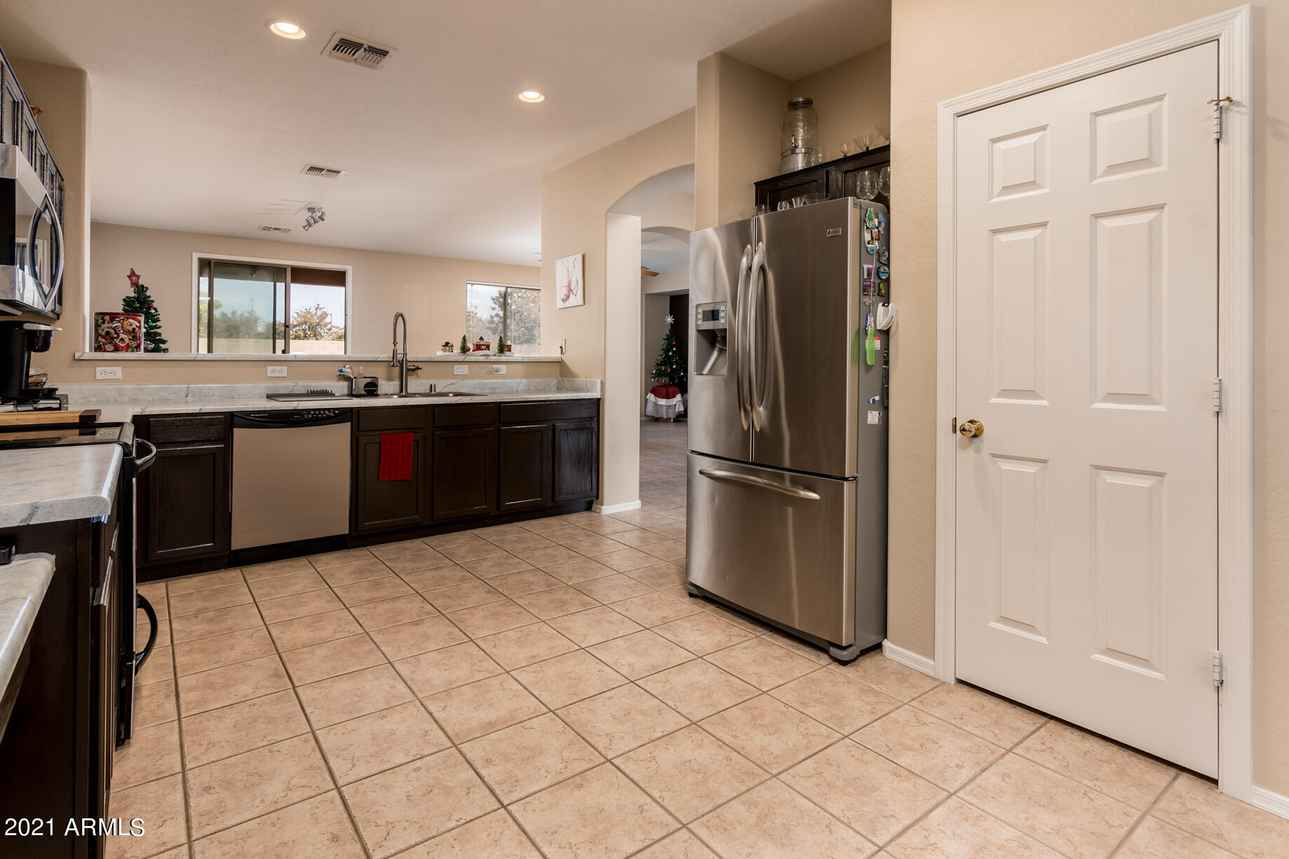 15028 W DAHLIA Drive